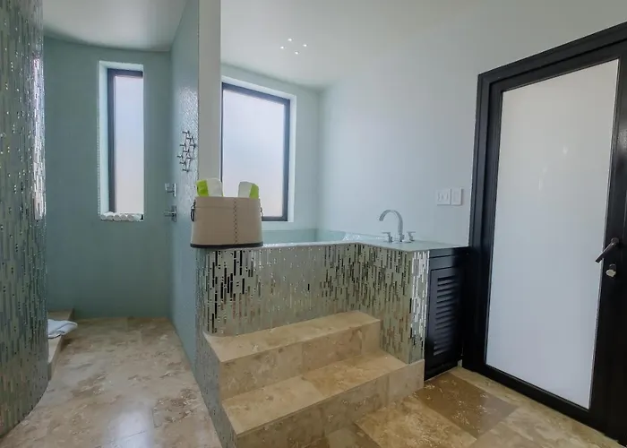 Hotel Diamante Beachfront San Pedro (Ambergris Caye)