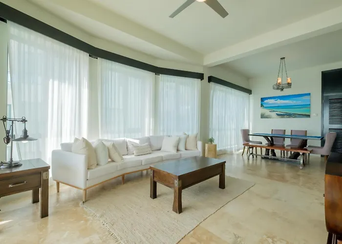 Diamante Beachfront 5* San Pedro (Ambergris Caye)