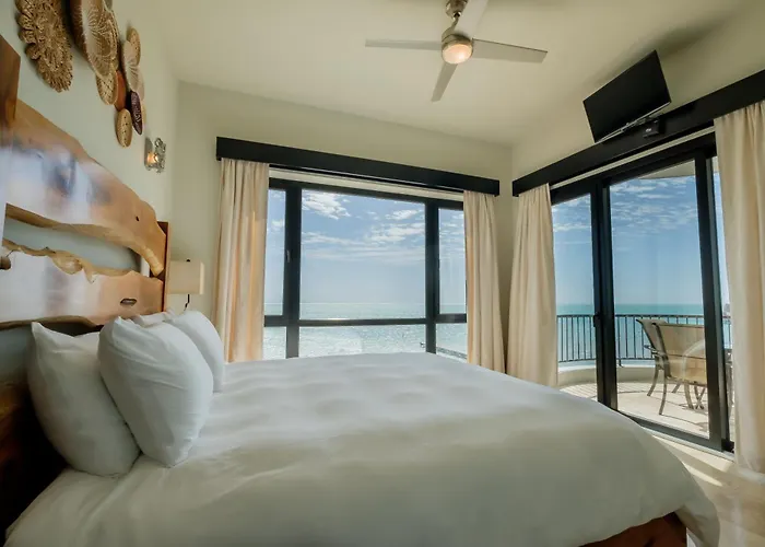 Diamante Beachfront Hotel San Pedro (Ambergris Caye)